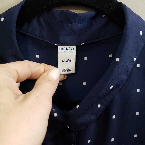 Old Navy * Sleeveless Blouse * Navy Dot Sz M - Picture 5 of 9